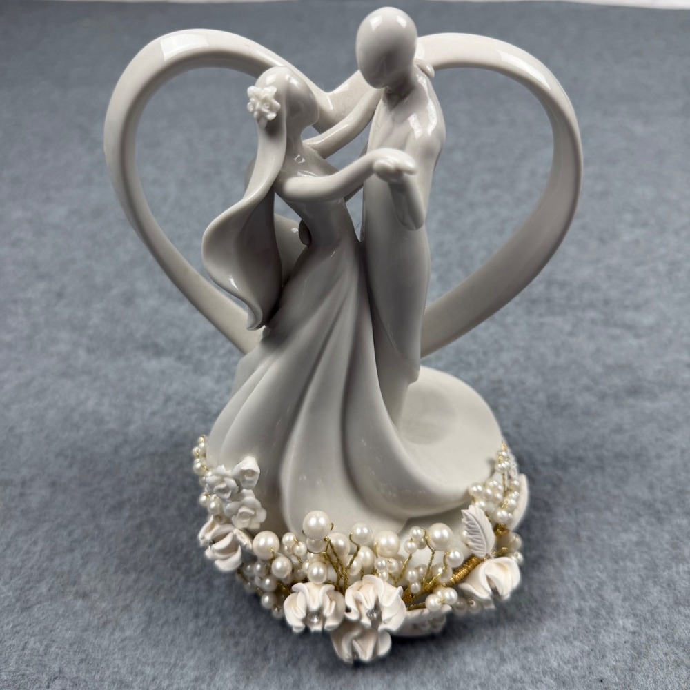 Bella Novia 2013 Porcelain Wedding Cake Topper Dancing Couple Heart Pearls 6.5"